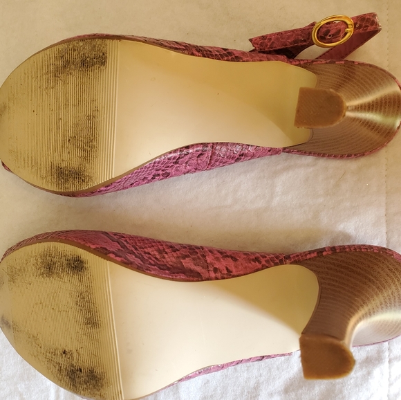 Candie's Snake Skin Pink Heels - Picture 2 of 7